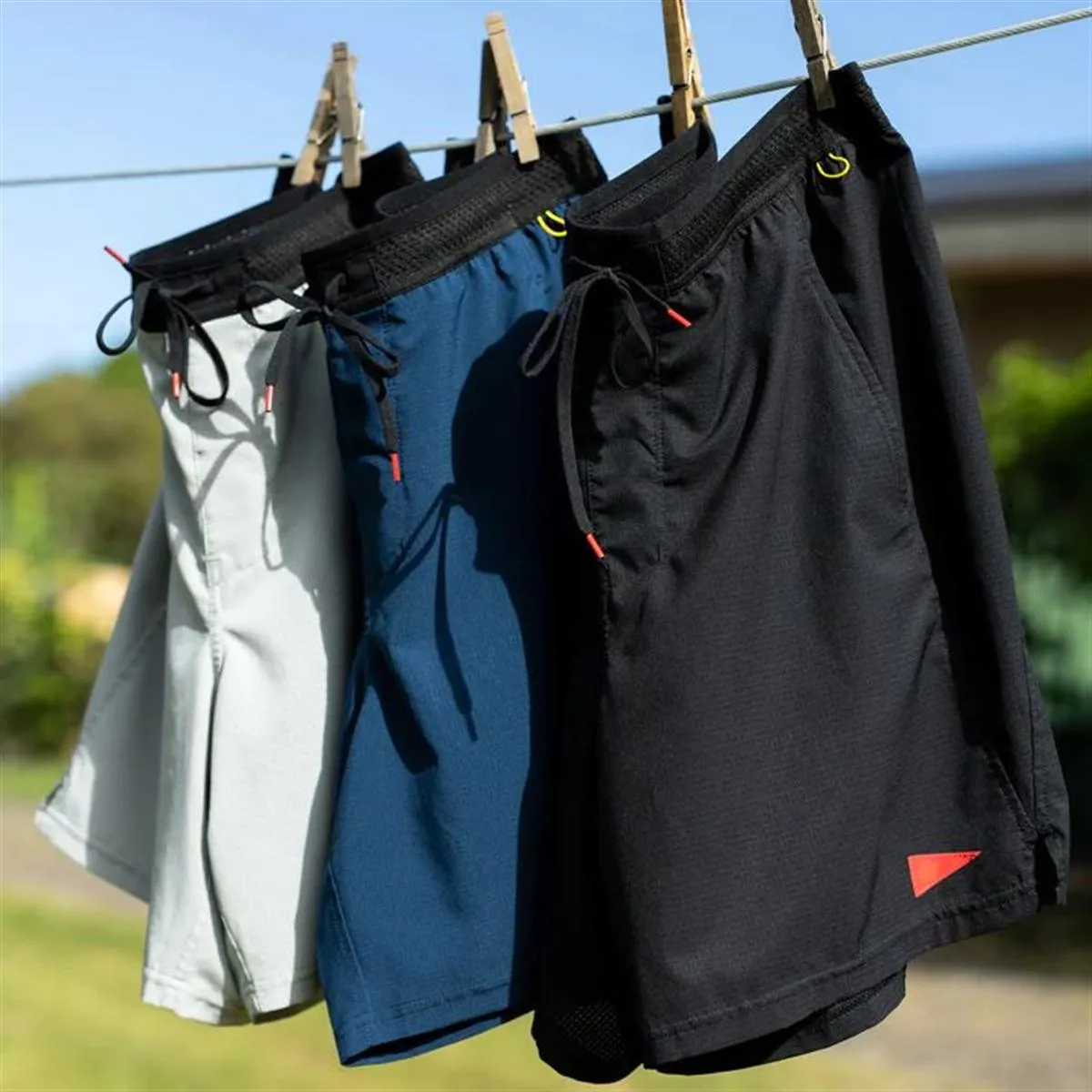 FLORENCE AIRTEX SHORT - BLACK