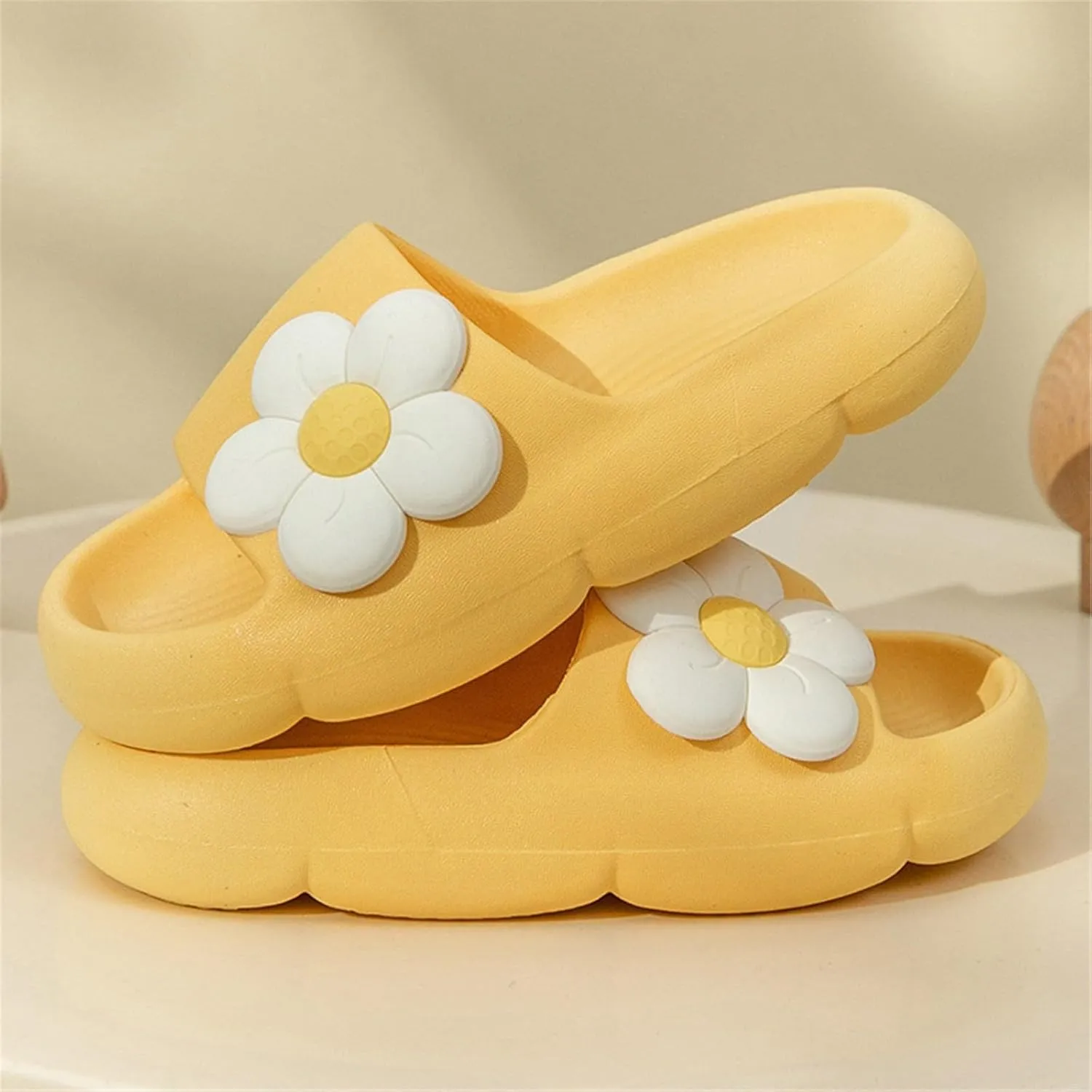 Kids Girls Comfortable Flower Cloud Slides Non Slip Lightweight Shower Sandals Fashion Thick House Bathroom Shoes