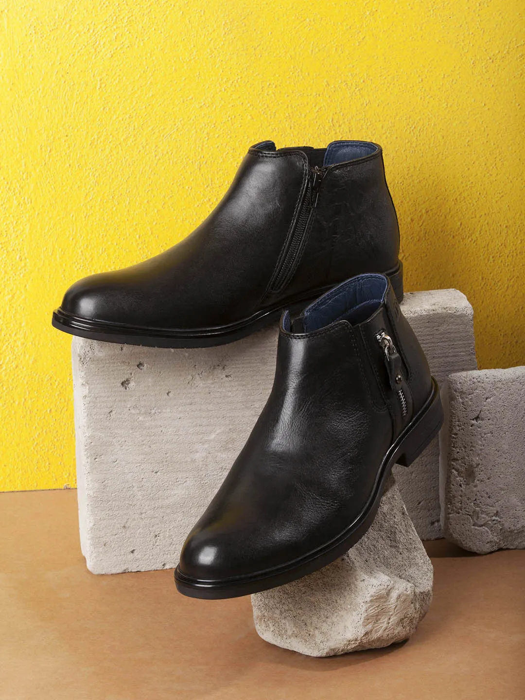 Men's Black Round Toe Casual Slip On Boots (ID2273)