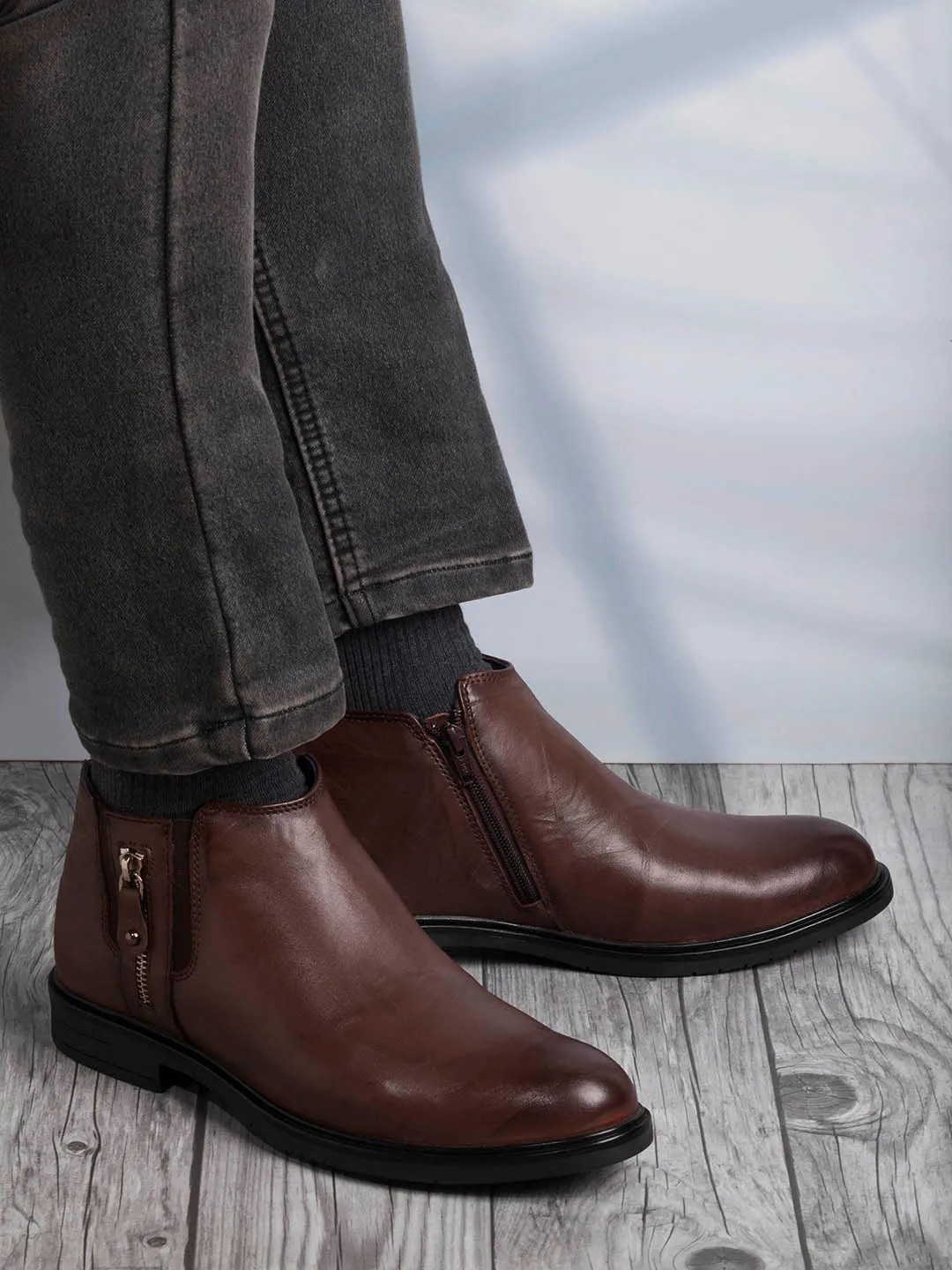 Men's Brown Round Toe Casual Slip On Boots (ID2273)