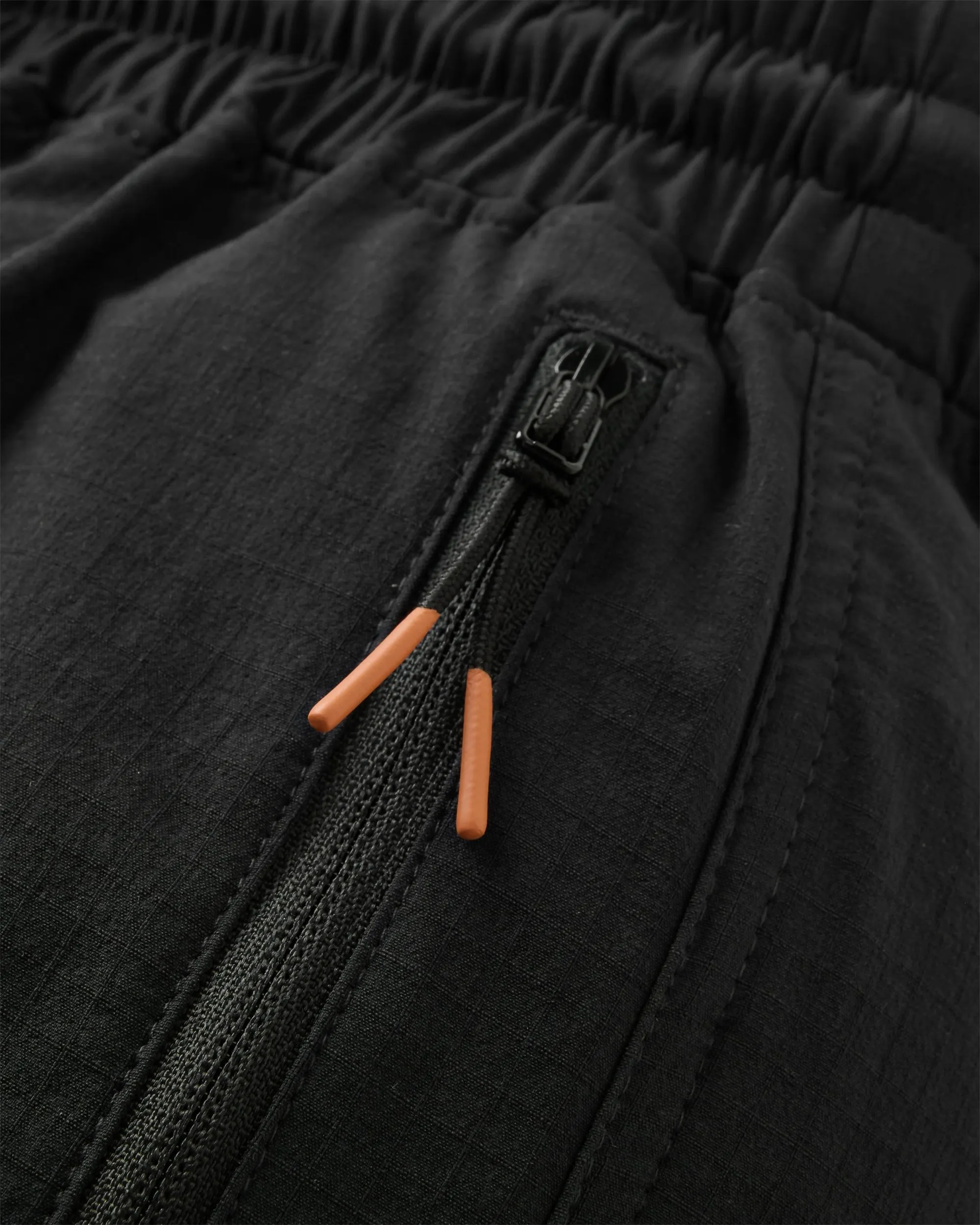 Sandstone Recycled Active Trail Jogger - Black